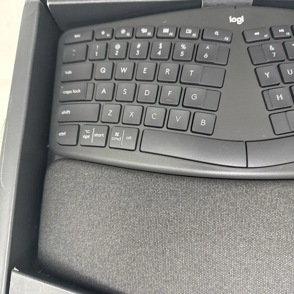 Logitech ERGO K860 Wireless Keyboard - Black